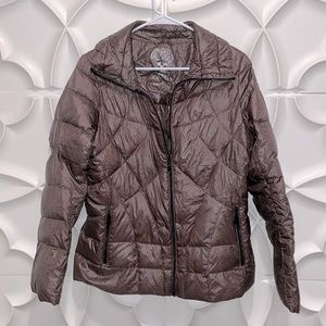 Vince Camuto 90% Duck Down Jacket size M.   10